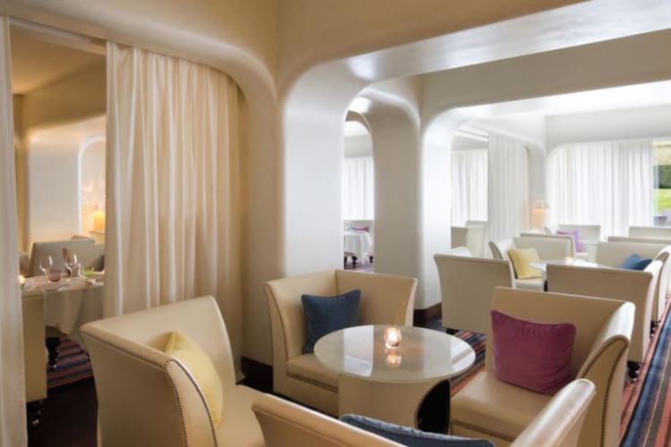 Lounge area